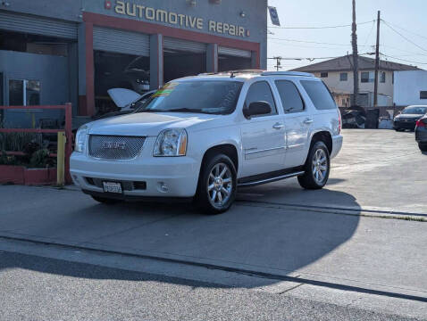 2009 GMC Yukon Denali