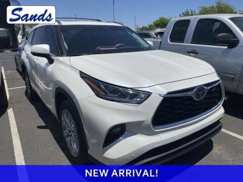 2020 Toyota Highlander for sale at Sands Chevrolet in Surprise AZ