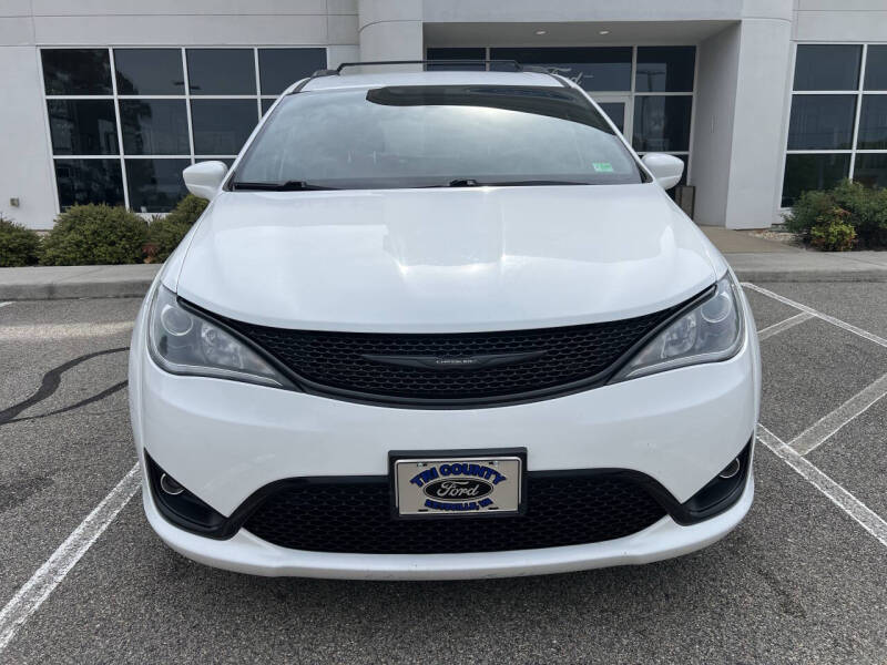 2019 Chrysler Pacifica Touring L