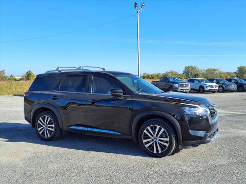 2022 Nissan Pathfinder Platinum