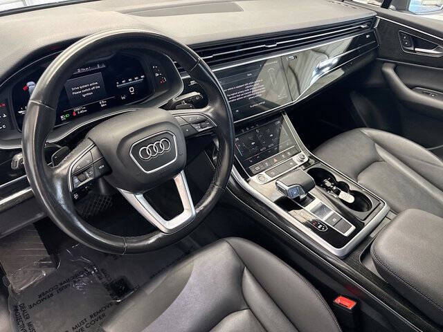 2022 Audi Q7 quattro Premium Plus 55 TFSI