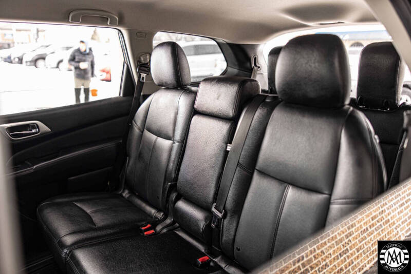 2018 Nissan Pathfinder S