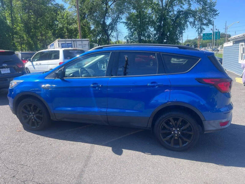 2019 Ford Escape SE