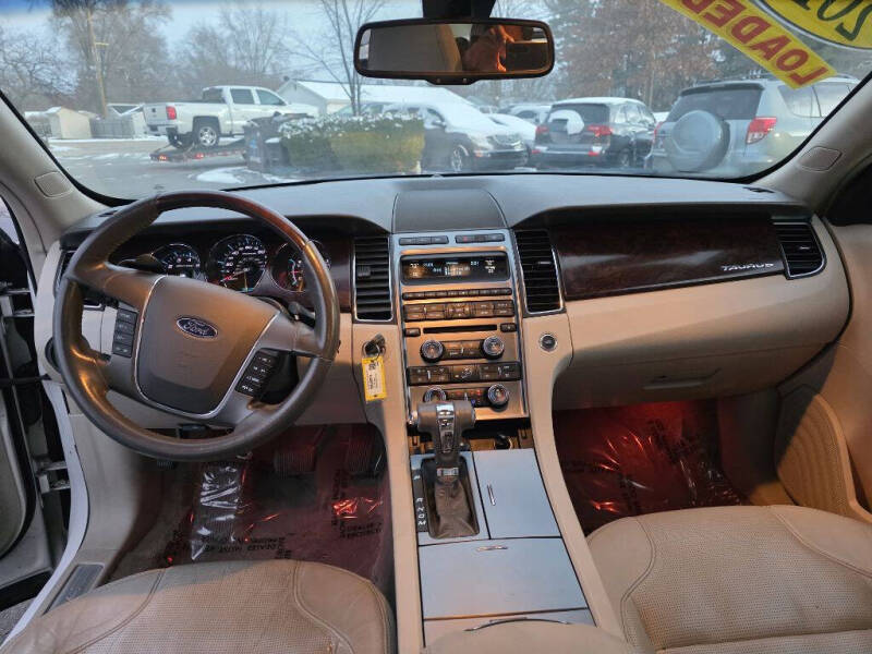 2011 Ford Taurus Limited