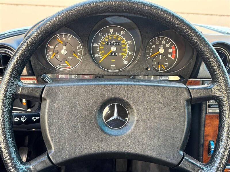 1984 Mercedes-Benz 380-Class 380 SL