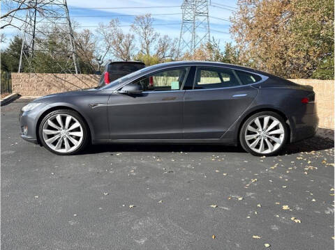 2014 Tesla Model S