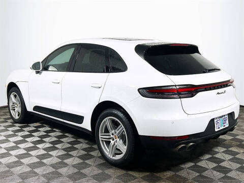 2020 Porsche Macan S
