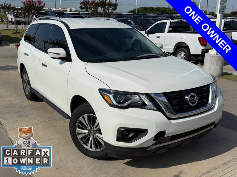 2020 Nissan Pathfinder S