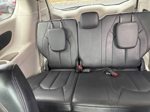 2018 Chrysler Pacifica Touring L