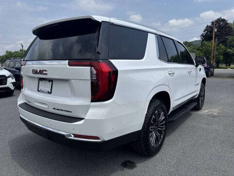 2025 GMC Yukon Elevation