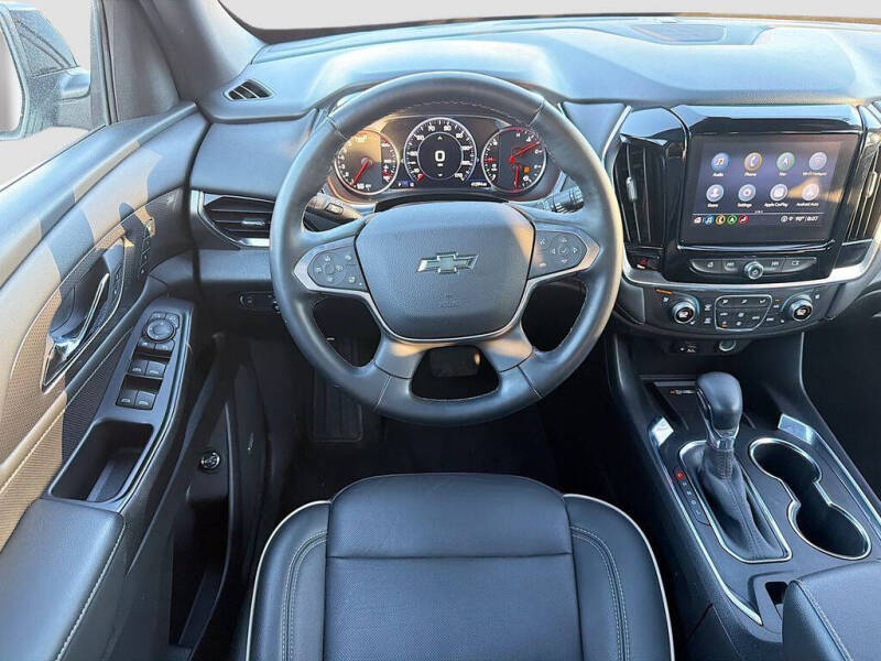 2023 Chevrolet Traverse Premier