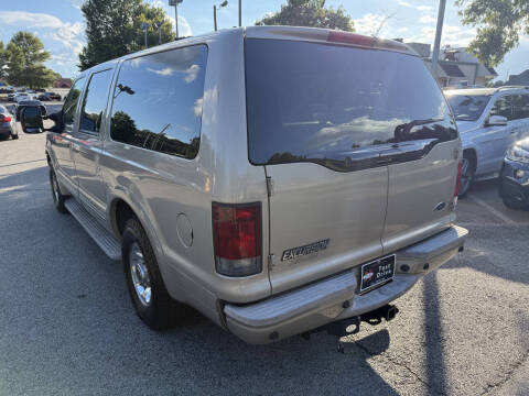 2005 Ford Excursion Limited