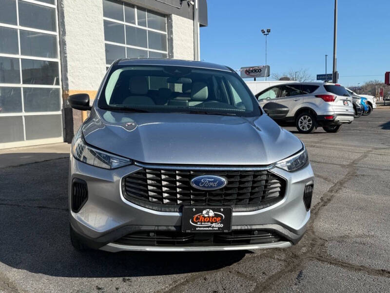 2023 Ford Escape Hybrid Active