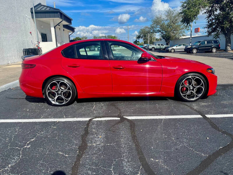 2022 Alfa Romeo Giulia Veloce