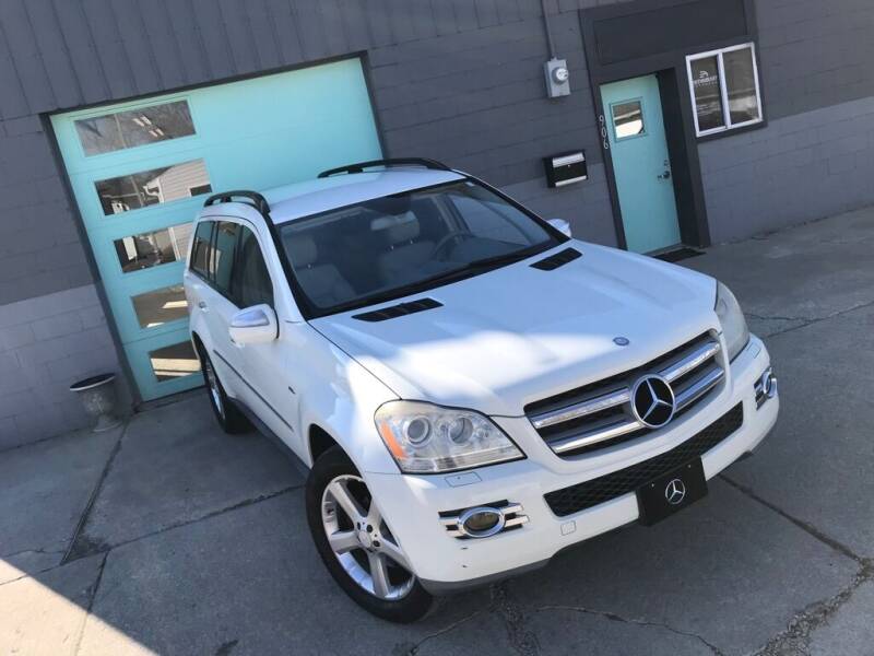 2009 Mercedes-Benz GL-Class for sale at Enthusiast Autohaus in Sheridan IN