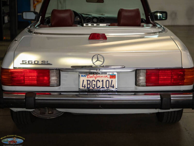 1987 Mercedes-Benz 560-Class 560 SL