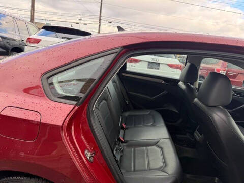 2015 Volkswagen Passat 1.8T Wolfsburg Edition