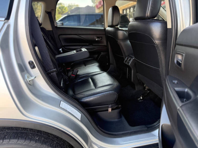 2020 Mitsubishi Outlander SEL