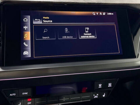 2022 Audi Q4 e-tron quattro Premium Plus 50