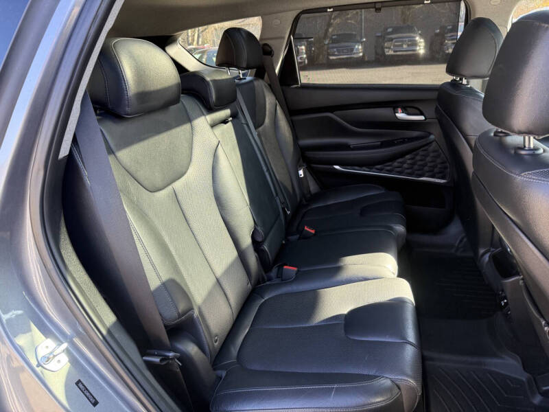 2019 Hyundai Santa Fe Ultimate 2.4L