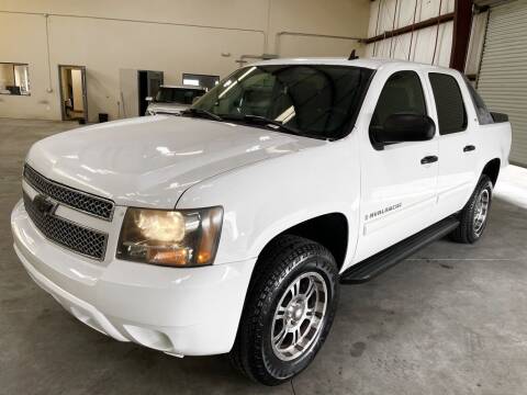 2008 Chevrolet Avalanche for sale at Auto Selection Inc. in Houston TX