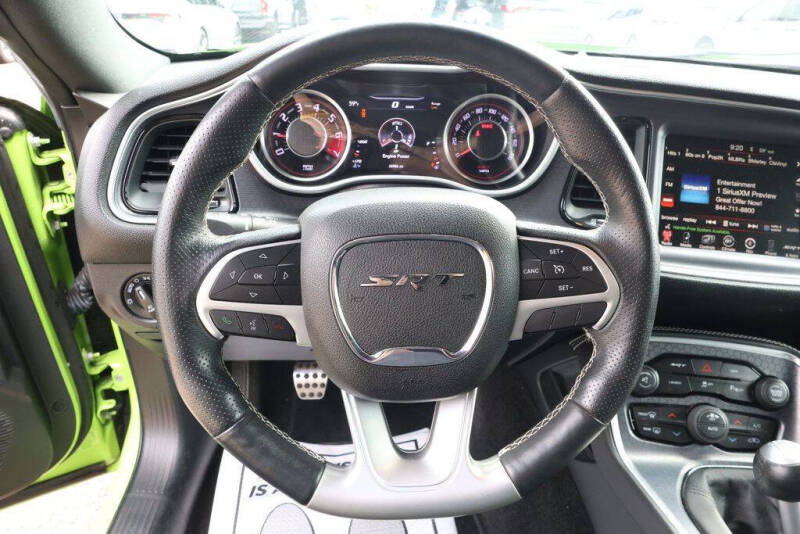 2015 Dodge Challenger SRT 392