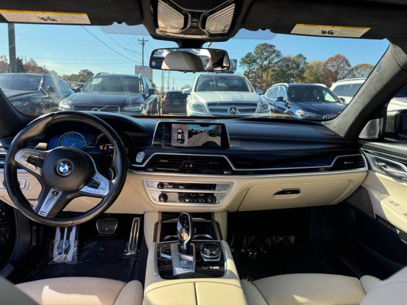 2017 BMW 7 Series M760i xDrive