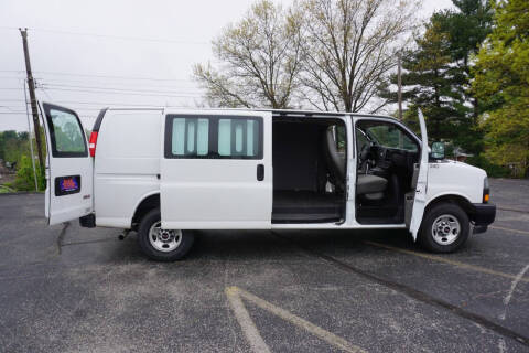 2023 GMC Savana 2500