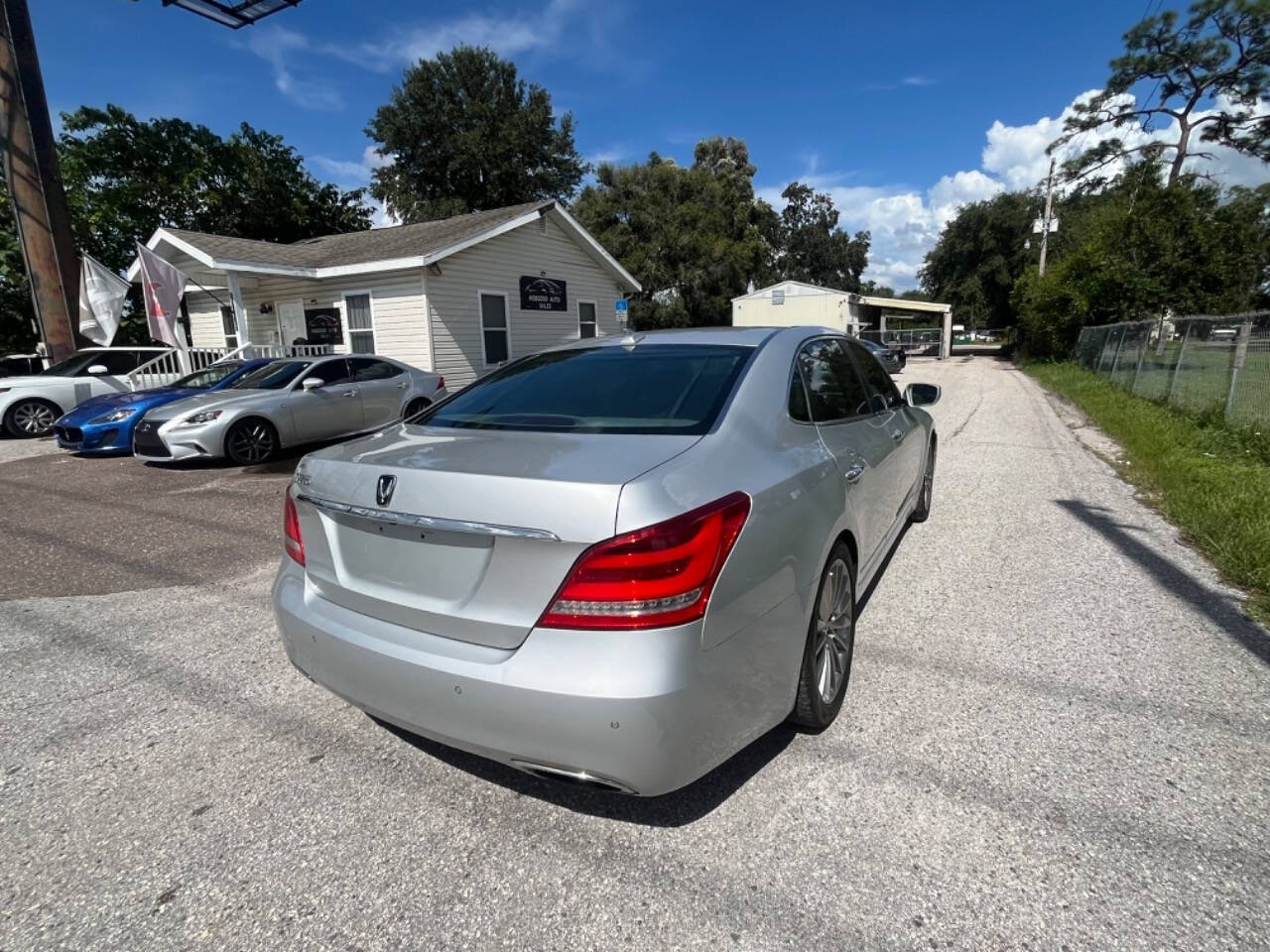 2015 Hyundai Equus for sale at Hobgood Auto Sales in Land O Lakes, FL