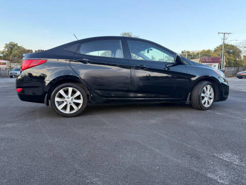 2015 Hyundai Accent GLS