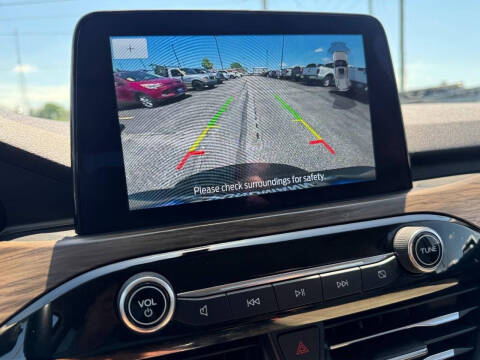 2020 Ford Escape Titanium