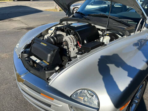 2004 Chevrolet SSR LS