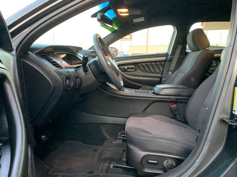 2016 Ford Taurus SEL