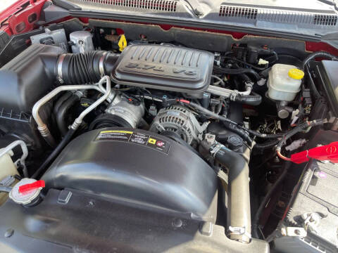 2009 Mitsubishi Raider LS