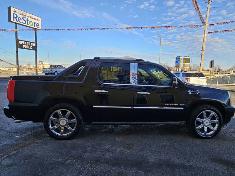 2011 Cadillac Escalade EXT Premium
