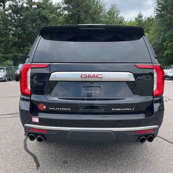 2023 GMC Yukon XL Denali