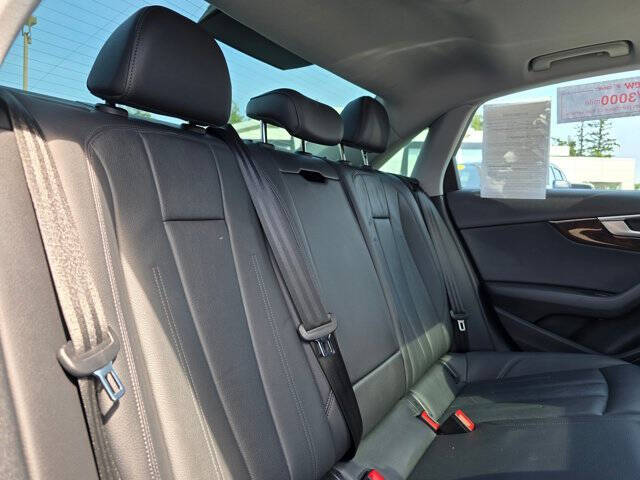 2017 Audi A4 2.0T quattro Premium