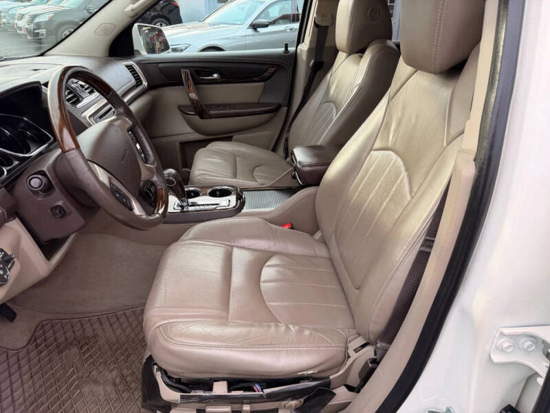 2015 GMC Acadia Denali