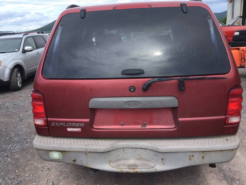 2005 Ford Explorer XLT