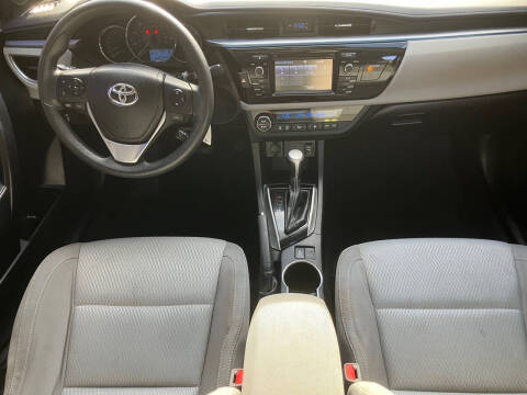2016 Toyota Corolla LE Plus