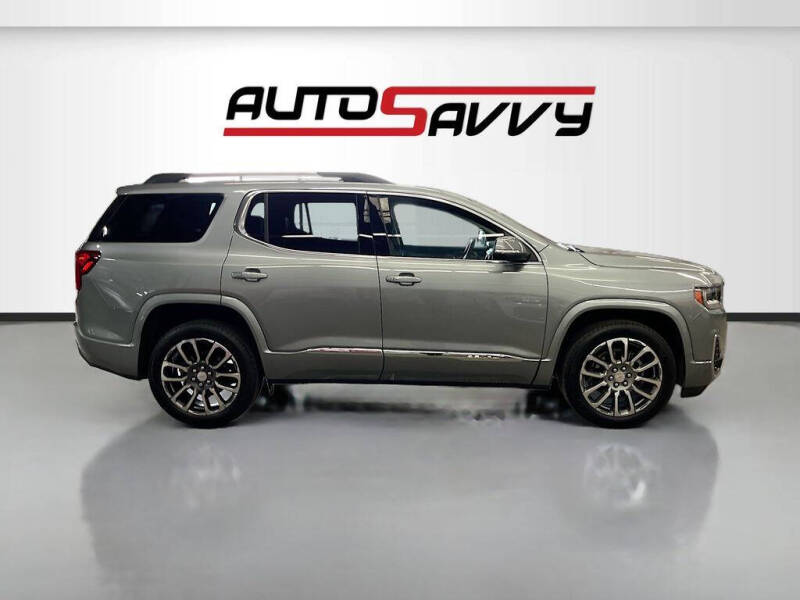 2023 GMC Acadia Denali
