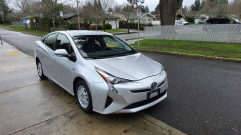 2018 Toyota Prius Two
