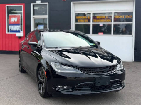 2015 Chrysler 200 S