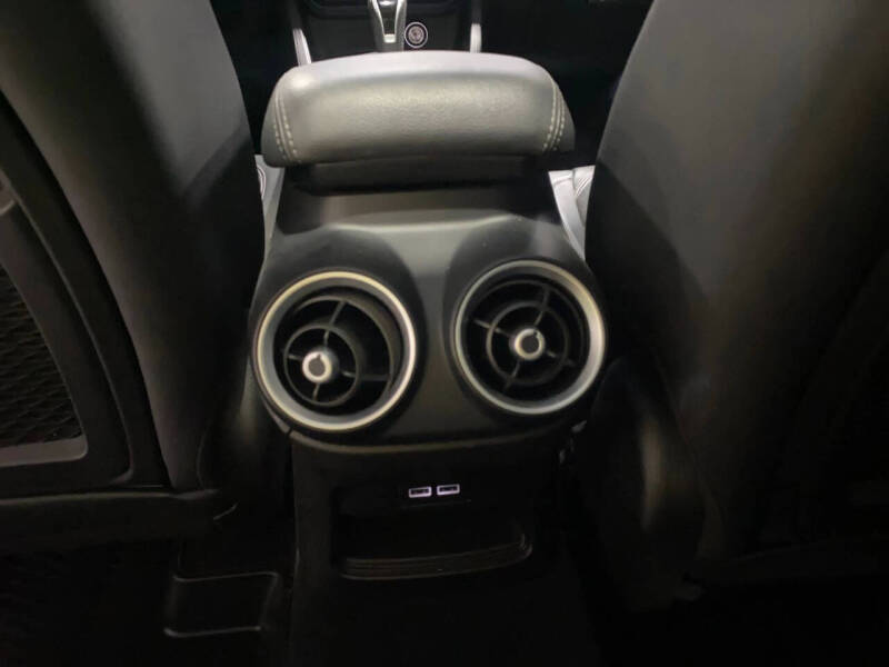 2021 Alfa Romeo Stelvio