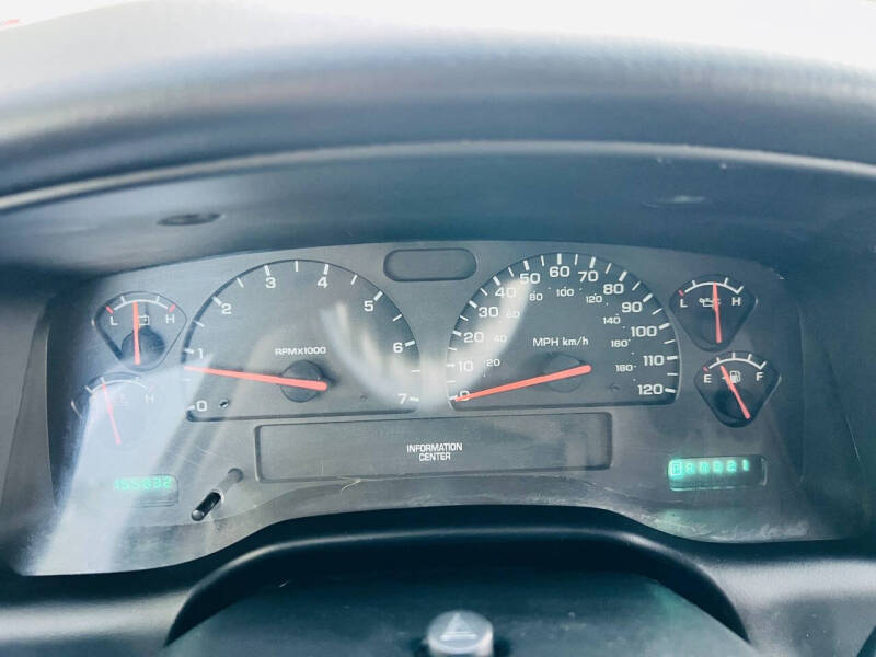2004 Dodge Dakota Sport