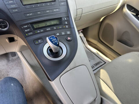 2010 Toyota Prius II