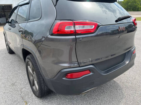 2017 Jeep Cherokee Latitude