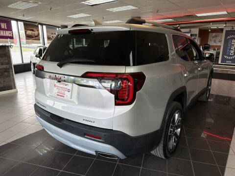 2020 GMC Acadia SLT