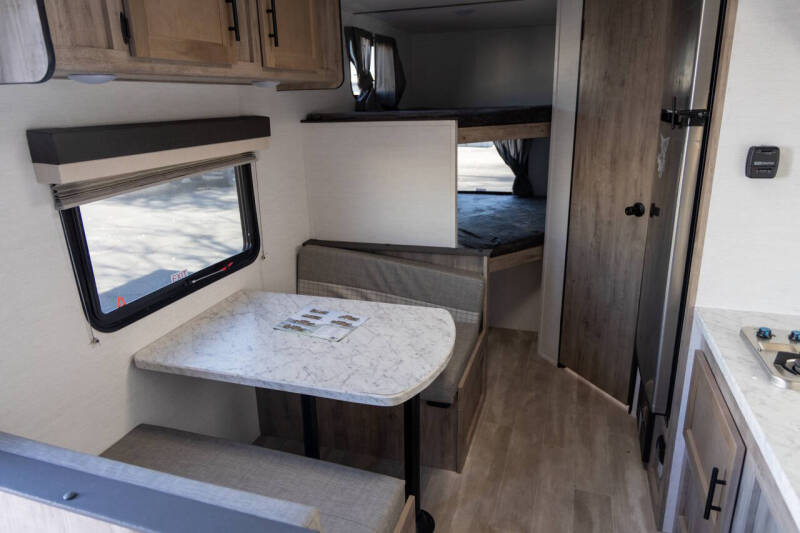 2025 Gulfstream Innsbruck