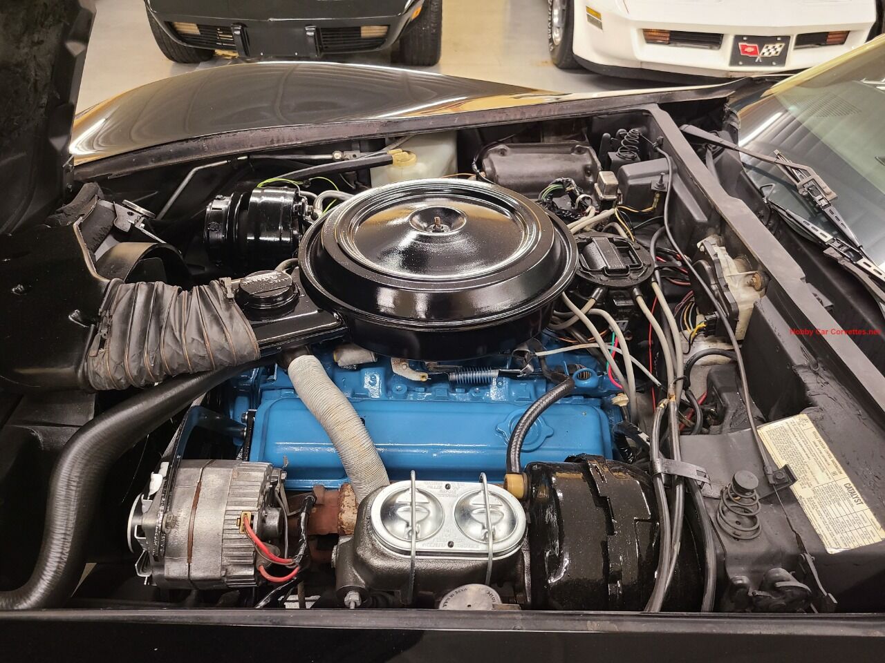 1977 Chevrolet Corvette 44